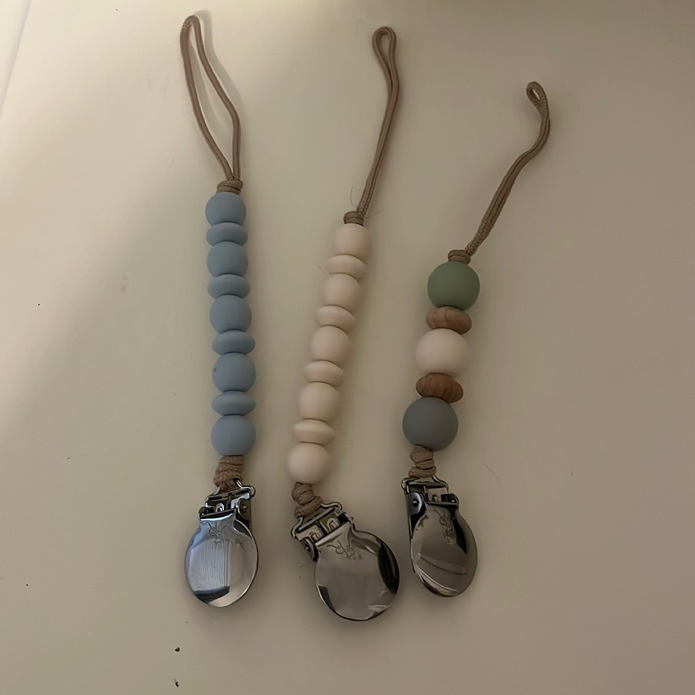 Set of 3 - Ryan and Rose Paci clips